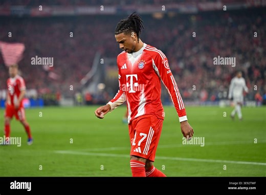 Munich, Germany. 15th Apr, 2026. GER, Bavaria, Munich, Fussball, FC Bayern Munich - Real Madrid CF, at the Allianz Arena, Munich, Champions League, Quarter finals, second leg, April 15, 2026, from left: Michael Akpovie Olise (FC Bayern Muenchen, 17), im Portrait, Einzelbild, Freisteller, portrait, headshot, single image, cutout UEFA regulations prohibit any use of photographs as image sequences and or quasi-video, (Photo by HMB-Media/Michael Nibel/Sipa USA) Credit: Sipa USA/Alamy Live News Stock