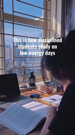 Study smarter to avoid burnout #studysmarter #studyhacks #student #collegehacks #studytok