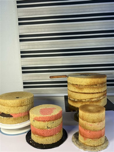 Cake Transition Challenge: Show Your Perfect Trimmed Cake