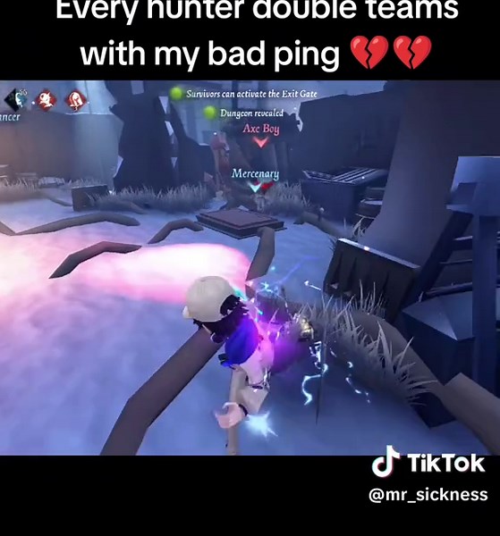 Identity V Gameplay: Facing Hunter Double Teams