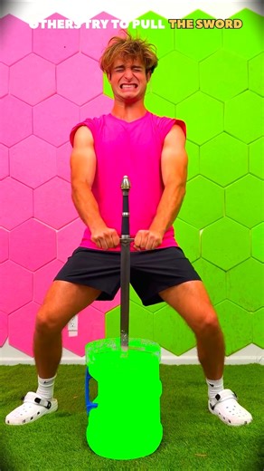 OTHERS TRY TO PULL THE SWORD VS LAST ONE 💀#trollface #edit #troll #fyp #usa #trollface