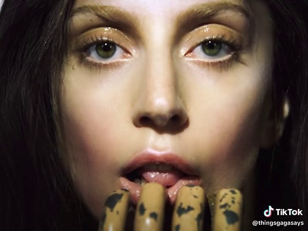 Lady Gaga ARTPOP Edits and Photoshoot Highlights