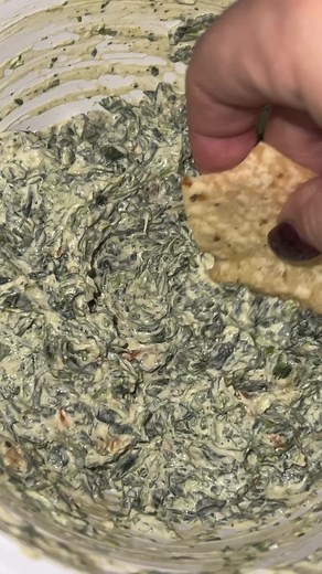 Easy 5-Ingredient Spinach Dip Recipe