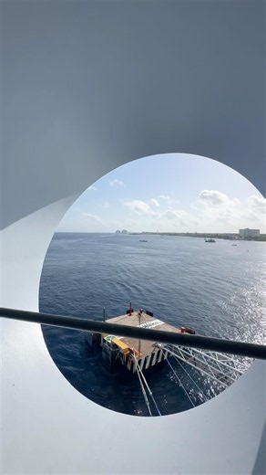 Looks big when is zooming #cruiseship #zoom #ocean