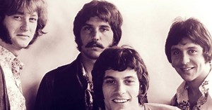 The Grass Roots: A Name in Search of a Band - Best Classic Bands