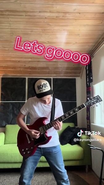 Learn Nothing Else Matters Guitar Solo: Day 1