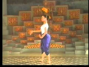 Chha Bannchos: Male Role of the Cambodian Classical Dance Part 1