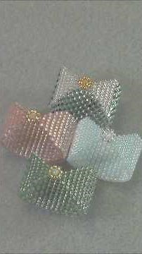 減目テクニックで🎀の指輪作るよ✨ Square Stitch Decreasing🪡 #shorts #rings #ビーズ #비즈반지 #리본공예 #beads #비즈공예 #リボンアクセサリー