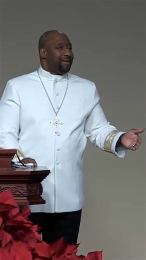 God wants us to freely praise Him in a celebration of who He is. A triumphant declaration of freedom will push you through to the other side. Take up praise as your weapon and give God the glory due His name! Full Sermon “2026 Theme - Praise” Available on YouTube | The Well Christian Community