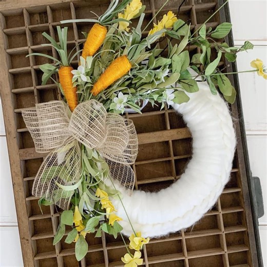 Modèle de couronne au crochet - décoration de porte d'entrée à faire soi-même, couronne de printemps ou de Pâques avec de la laine épaisse - Etsy France