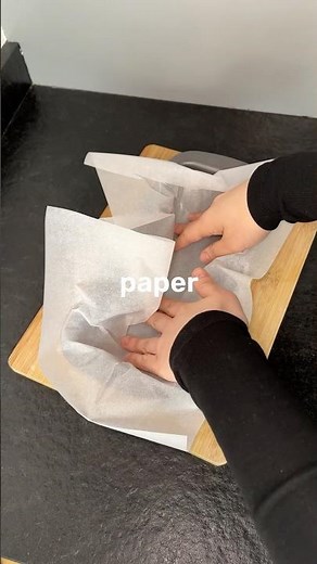 PARCHMENT PAPER HACK 🫶🏻 #kitchentips