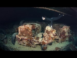 Freediving and Scubadiving on the popular wreck «SS Thistlegorm». Red sea, Egypt