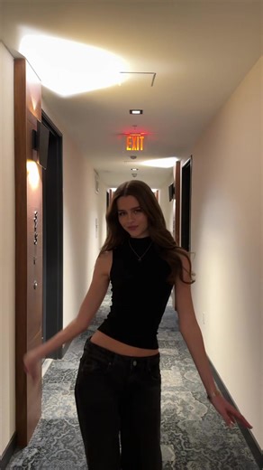 when an e-com model tries runway | e com model