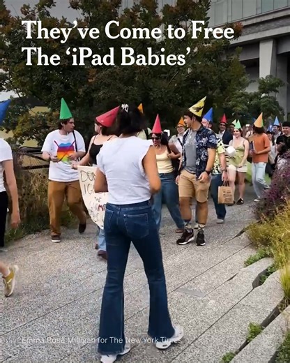 604K views · 2.6K reactions | The Lamp Club — an organization for people with Luddite tendencies — is part of a growing ecosystem of groups across the U.S. that encourage people to transform their relationship to technology. “I’m trying to pay more attention to the ways I’m distracting myself or running away into my phone.” https://nyti.ms/4hAOGqk | The New York Times | Facebook