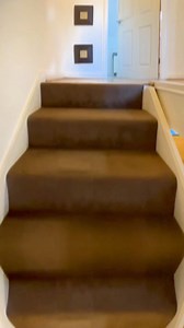 Property alert!👀 Explore this two-bedroom home in the heart of Hull’s Old Town. With an open-plan layout, allocated parking and a prime location, this home is ideal for first-time buyers or investors🏡 📍Grammar School Yard, Fish Street, HU1 1SE INVITING OFFERS BETWEEN £140,000 - £145,000 More info 👉 https://bityl.co/Ne2l #beercocks #estateagenthull #propertyuk #housetour #hullmarina | Beercocks