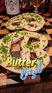 🥨 Butter Brezel 🤩👍🏼 #brezel #rezepte #fürdich #essen #bayern | Toma's Kitchen