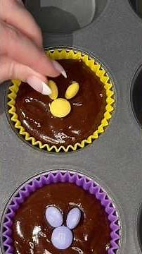 EASY pillsbury shape cookie dough brownies recipe 🐰 🍪 🍫 #recipe #shorts #easydessert #asmrfood