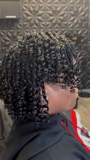 Heat Damage won’t stop anything. And big chopping isn’t a must! Moisture is Key💦 Accepting New Client appointments✨ | Kinky Curly Beauty's Hair Studio, LLC