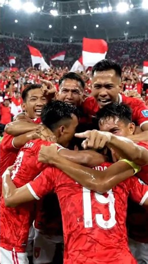 UNREAL SCENES! 🇮🇩 Indonesia Scores and the Crowd Goes Wild! (Atmosphere Peek) #footballasia#shorts