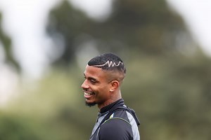 Shearer hails two 'superb' Wolves players on Match of the Day after Villa win