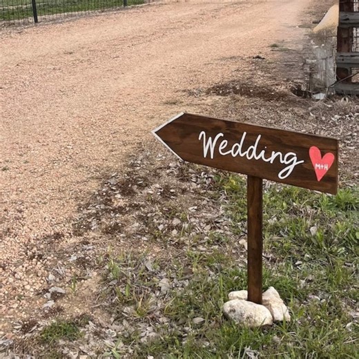 Custom Wood Wedding Directional Sign on Stake: Rustic Ceremony Decor - Etsy