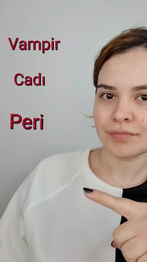 Achieve the Perfect Vampire Makeup Look with This Tutorial