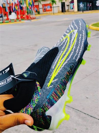 OFERTA! NIKE PHANTOM GX lps 1700 ya con el envío incluído a todo el país 🇭🇳 pregunta variedad estilo tengo en oferta Gracias el apoyo con tu ♥️ compartír y seguir la cuenta SI TE INTERESA ALGO NO DUDES EN ESCRIBIR #nikephantom #phantomgx #paratiiiiiiiiiiiiiiiiiiiiiiiiiiiiiii #futbol #honduras