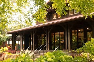 12 Best Wineries in Indiana to Visit (with Photos & Maps)