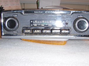 Mercedes-Benz Becker EUROPA Model #812