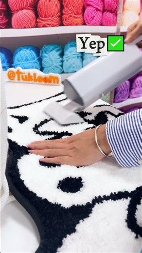 Rug tufting gun line control: nope vs yep.#rugtuftinggun #tufting #fiberart