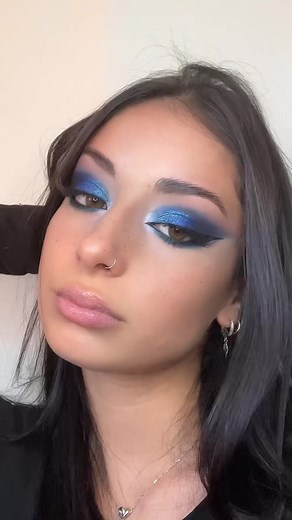 Eye Makeup Tutorial for Beginners