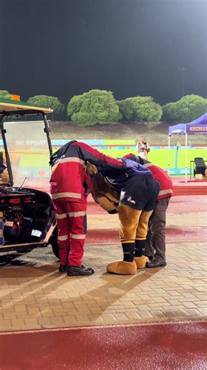 Cara's Epic Dance Break After Injury