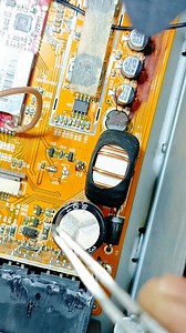 26K views · 231 reactions | replacing SMD resistors #SMD #replacing #resistor #soldering | Giyan Circuit | Facebook