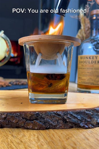 How do you take your old fashioned? 🥃 #drink #cocktails #whisky #bourbon #oldfashioned