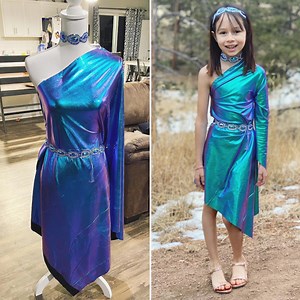 10M views · 4.2K reactions | This “tiny designer” started sewing and designing her dream wardrobe at the age of 8 淋 Check out more trending stories on ITK: https://bit.ly/39pSMAR | In The Know | Facebook