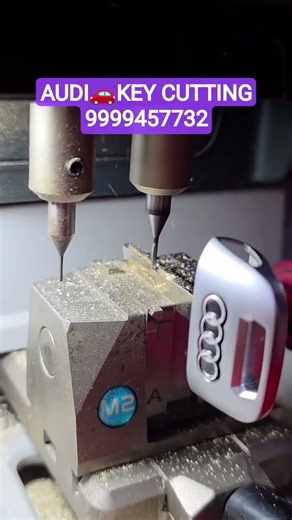 🚗AUDI A4 KEY CUTTING | AUDI KEY PROGRAMING | AUDI KEYS | #shorts