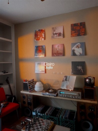 Clairo – “Sofia” lyric snippet: I think we could do it