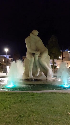 Faliraki #nightlife #FalirakiRhodes #nightphotography | Jacqueline Uyaan