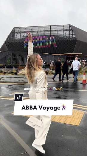 ABBA Voyage London Concert Hologram Experience