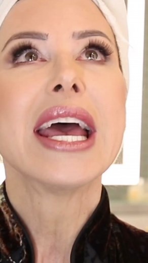 Achieving Big Volume with Short Hair | Hair Tutorial by Dominique Sachse