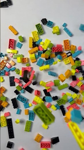 Nostalgic LEGO ASMR: Relaxing Pouring Sounds 🧱"