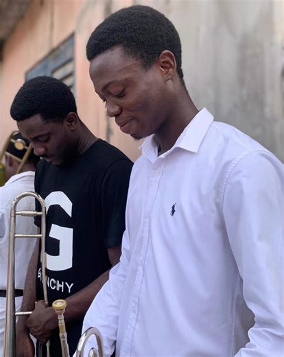 Gye Me Taata: Solo Breakdown of Brass Music Techniques