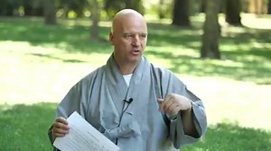 Nincs sorsod, csak át nem látott döntéseid vannak. Egyébként mindenki "úton jár". Ha észreveszi, ha nem... Milyen ez az út? Ez a Zen-kör segítségével megérthető: (5 kitüntetett pontot tartalmaz) 0. fok Nincs kérdés, csak panaszkodunk. "Én jó vagyok, az összes többi ember tökéletlen." "A világ nem adja meg nekem, ami jár, ezért a világ rossz." 90. fok Elkezdünk kérdezni. Elkezdünk kételkedni saját magunk tökéletességében. Elindulunk a tanulás és megismerés útján. Ez a megismerés elvezethet egy ol