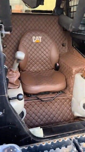 This Bobcat Has a Luxury Interior 🤯