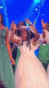 He reigns forever! #christmasmusic #hereigns #wcih #explorepage #chisun