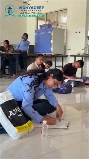 🎨 Poster Making Competition – University Mental Health Day