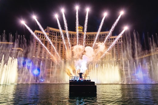 You weren't dreaming 💭 Mickey Mouse brought Fantasmic! to Las Vegas 🤩 #FuelTheMagic | Disney