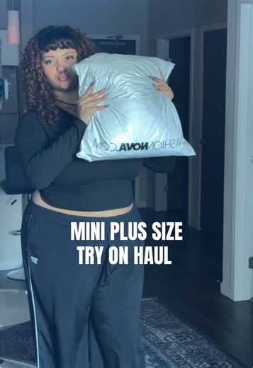 Perfect Plus Size Jeans from Fashion Nova: A Try-On Haul