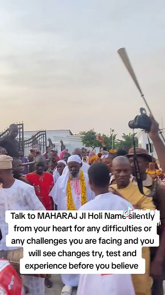 Talk to MAHARAJ JI Holi Name silently from your heart for any difficulties or any challenges you are facing and you will see changes try, test and experience before you believe #fyp #SATGURUMAHARAJJI #livewithSATGURUMAHARAJJI