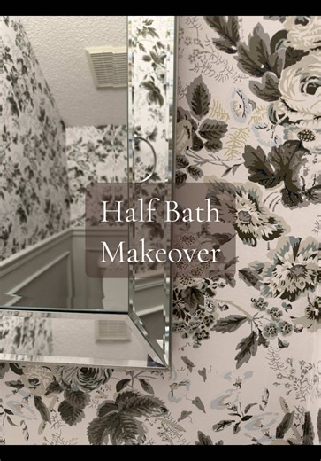 DIY Wallpaper Installation: Transform Your Space in 1 Minute